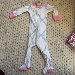 The Beaufort Bonnet Noelle's Night Night 6-12mo